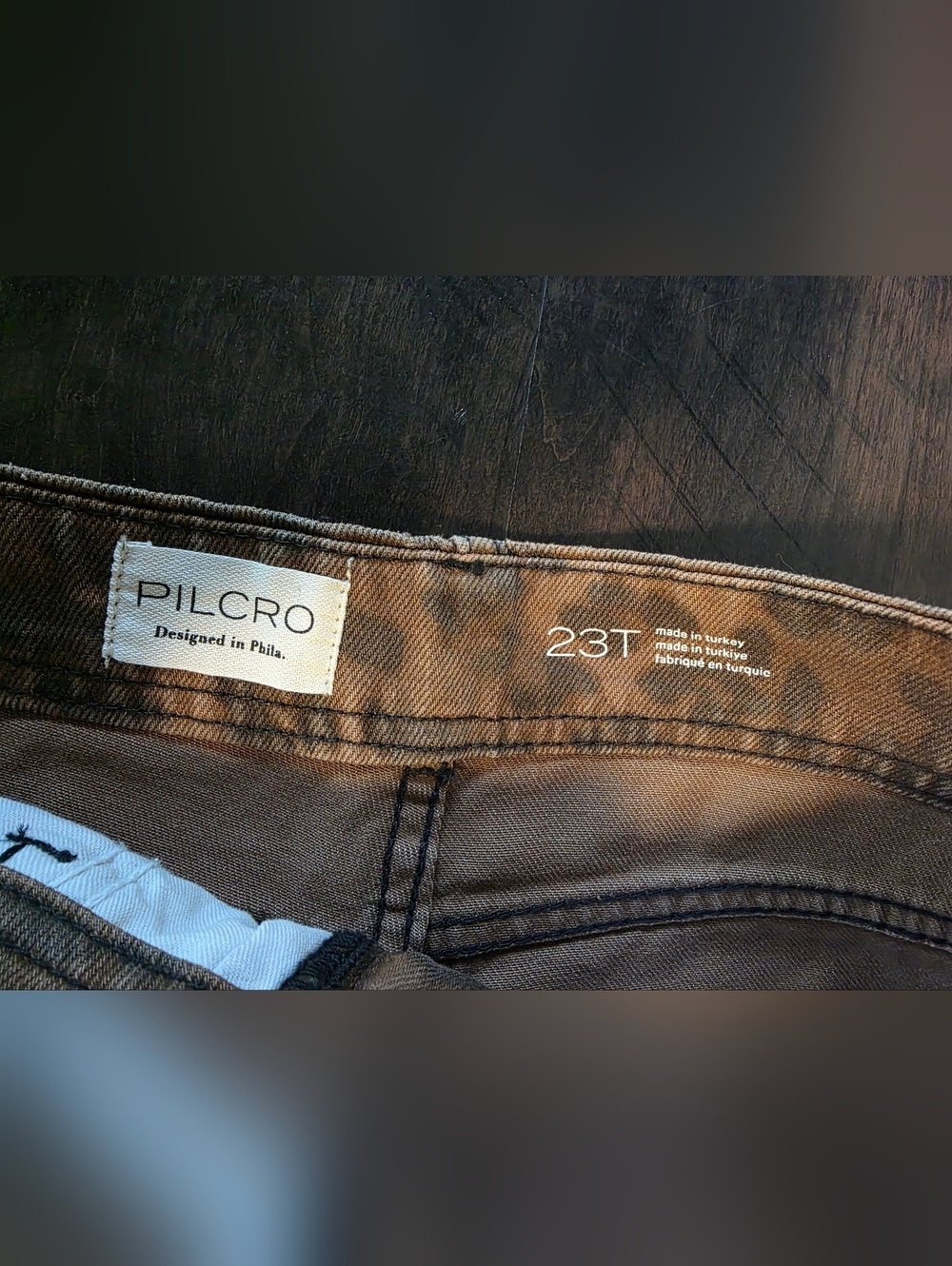 NWT The Adi Leopard Mid-Rise Flare Jeans by Pilcro, Animal Print, Size 23 Tall - Picture 13 of 14